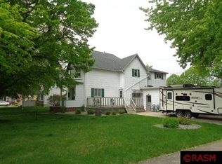 220 Summit St SE, Sleepy Eye, MN 56085
