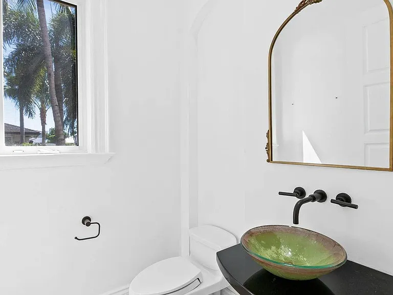 861 Nafa Dr — Photo 18