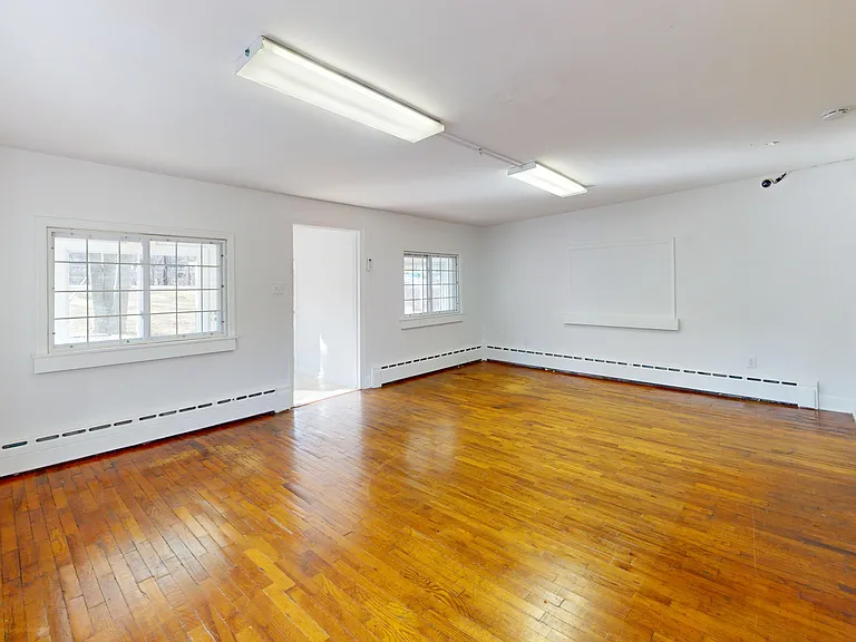 5223 John Marshall Hwy — Photo 18