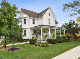 117 E Prospect Ave, Woodbridge, NJ 07095