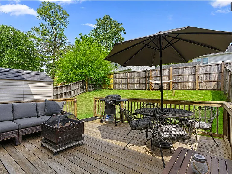 737 Chapelgate Dr — Photo 26