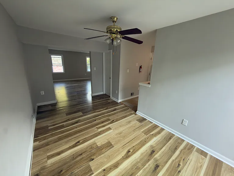 16707 Chowning Ct — Photo 8