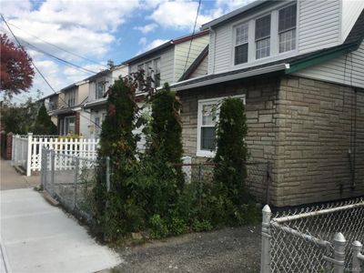 3712 Rombouts Ave, Bronx, NY, 10466