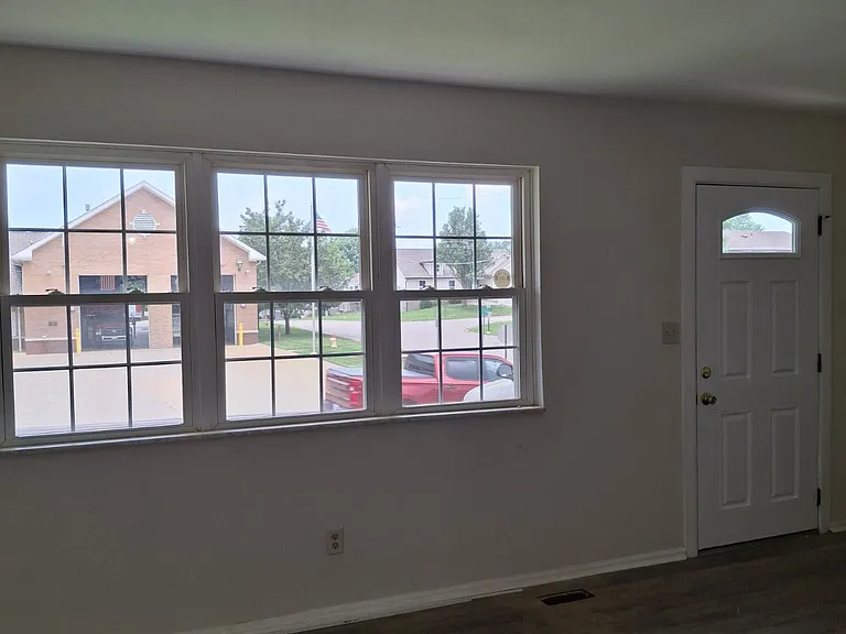 3890B Miller Rd #B — Photo 4
