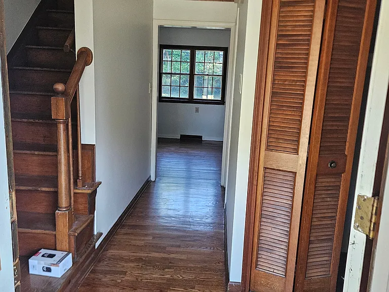 35241 Caryn St — Photo 13