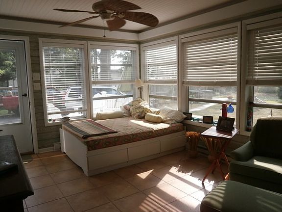 Four Season Porch
