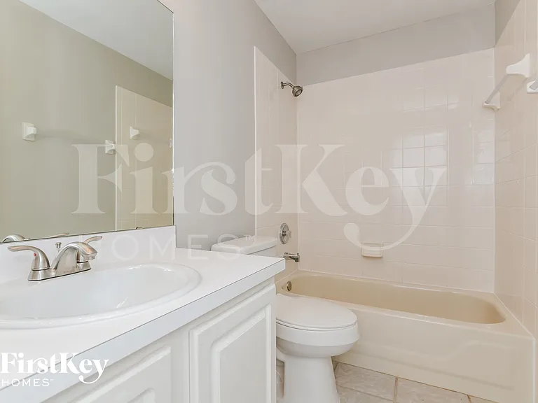 148 Heavenwood Ct — Photo 13