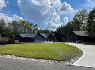 248 Emory View Rd, Lancing, TN 37770