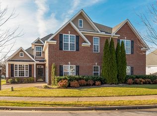 1107 Chickadee Cir, Hermitage, TN 37076