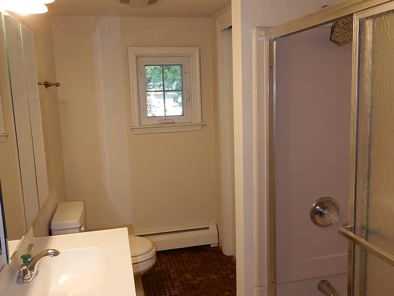 691 Stoneyford Rd #A — Photo 37