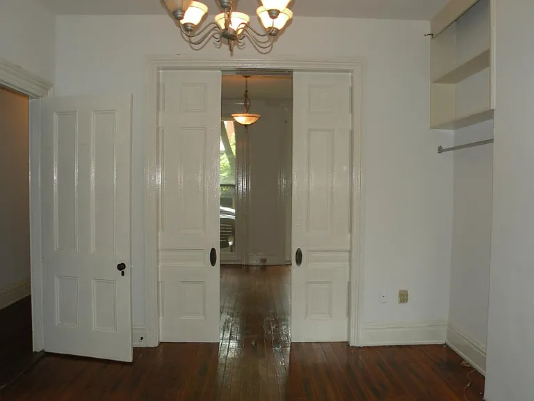 105 S Pine St — Photo 27