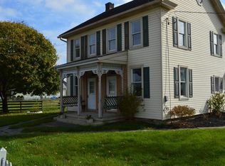 2564 E King St, Lebanon, PA 17042