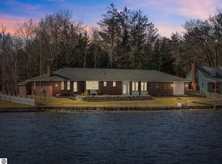 111 S Dana Trl, Lake City, MI