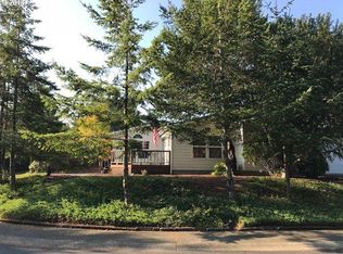 403 Sherwood Loop, Florence, OR 97439