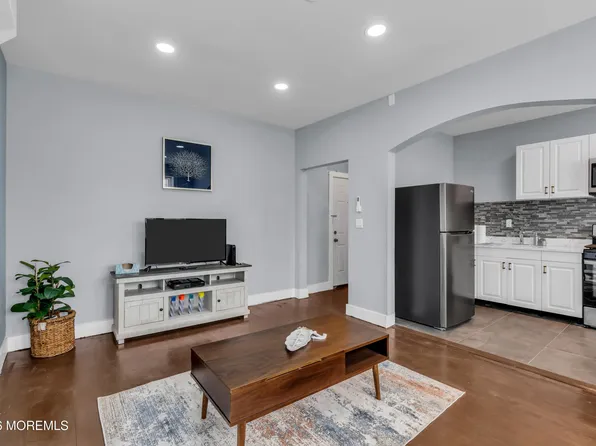 922 4th Ave, Asbury Park, NJ