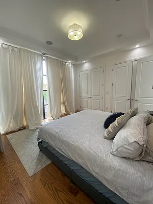 Rented by The Brokerage Group LLC | media 23