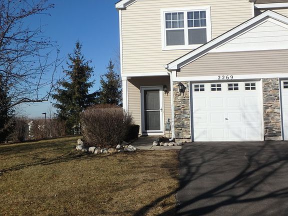 3rd image of 2269 Flagstone Ln