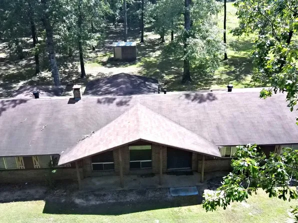 1311 Sticky Rd, Gurdon, AR 71743