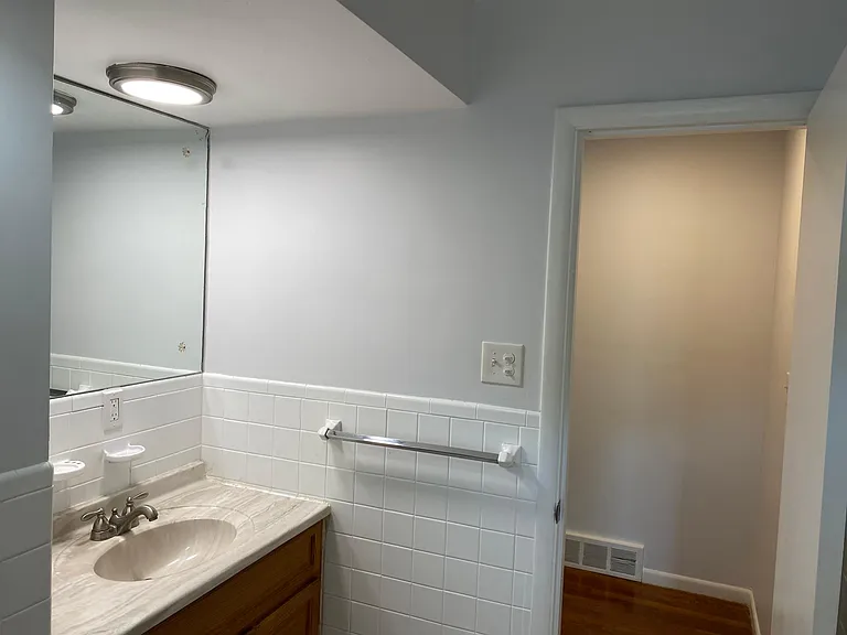 Primary Bathroom 3