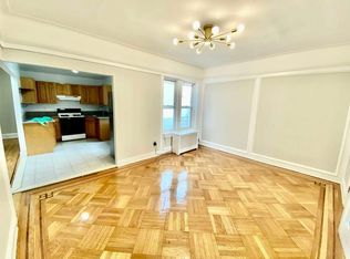 119 Bay Ridge Pkwy #2, Brooklyn, NY 11209