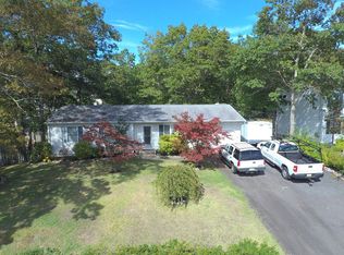 221 Spray Rd, Manahawkin, NJ 08050