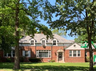 6939 Delmar Blvd, Saint Louis, MO 63130
