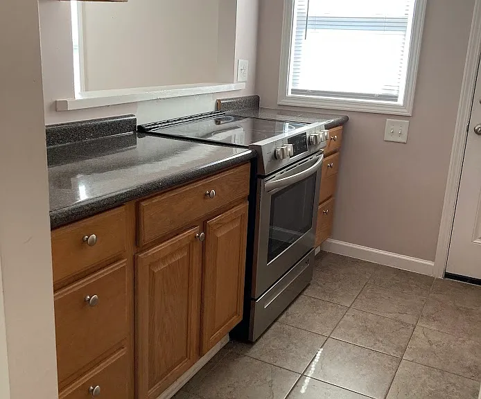 1708 W Lakewood Ave — Photo 5