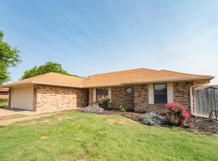 4518 Skyline Pl, Enid, OK 73703