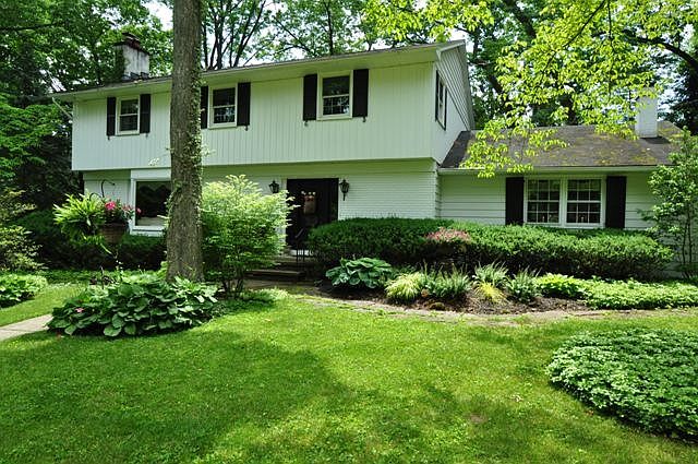 1st image of 3550 Timberlane Dr
