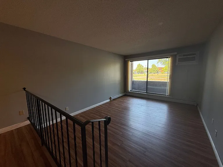 7330 York Ave S #1111 — Photo 4