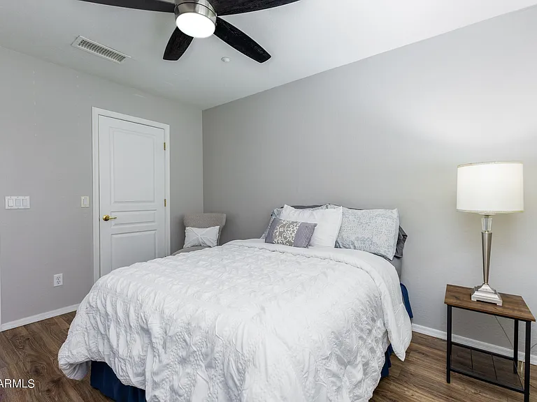 10458 E Karen Dr — Photo 24