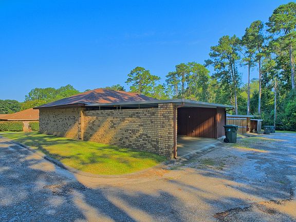 4th image of 1000 Crestline Ln