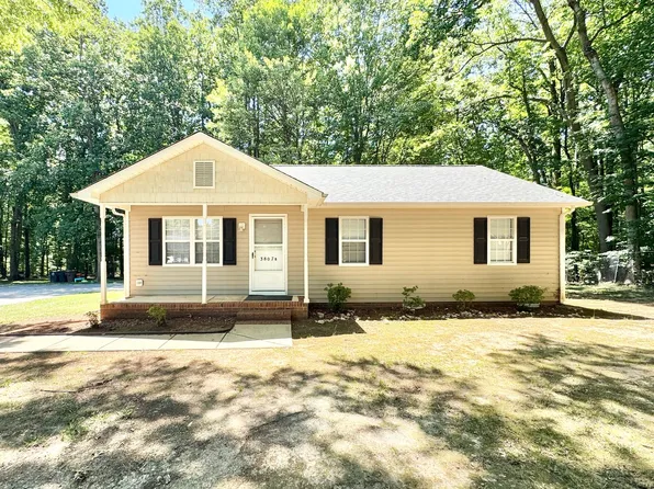 3807 Baylor St #B, Greensboro, NC 27405