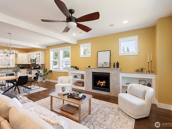 5th image of 4372 Lakeview Court