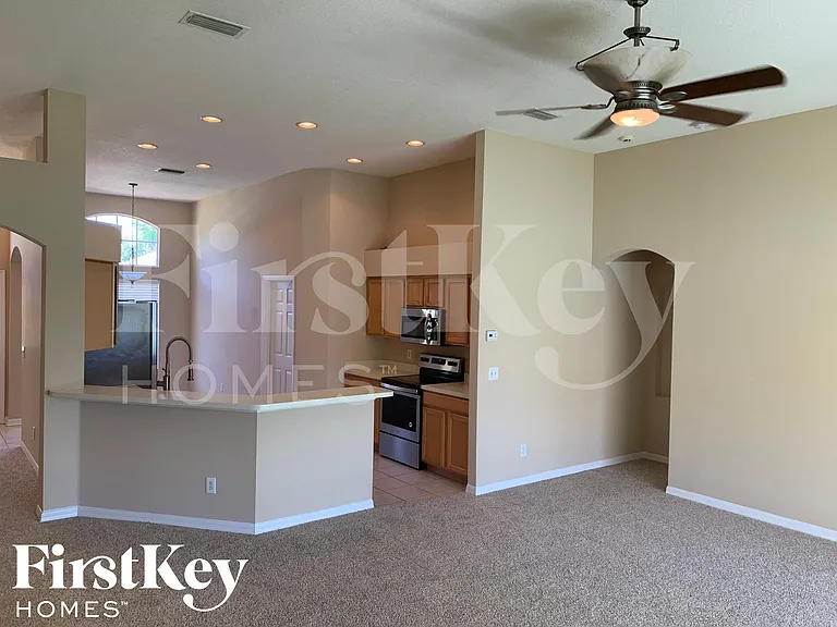 11703 Grove Arcade Dr — Photo 5