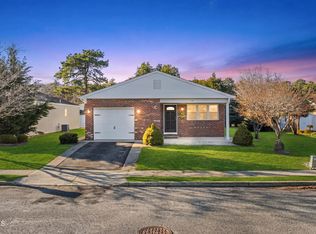 1 Cardiff Court, Toms River, NJ 08757