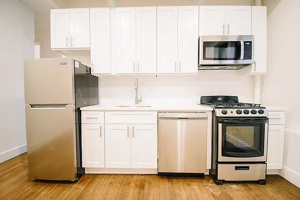 Rented by EXP Realty NYC | media 16