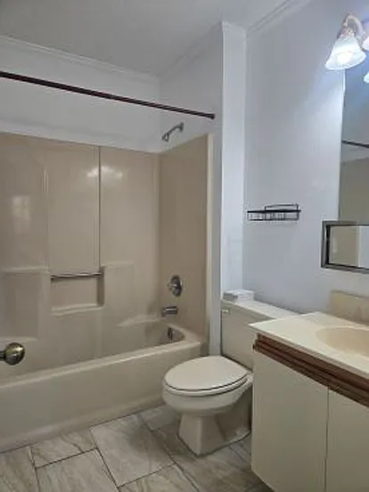 5296 Treetops Dr #5296 — Photo 10