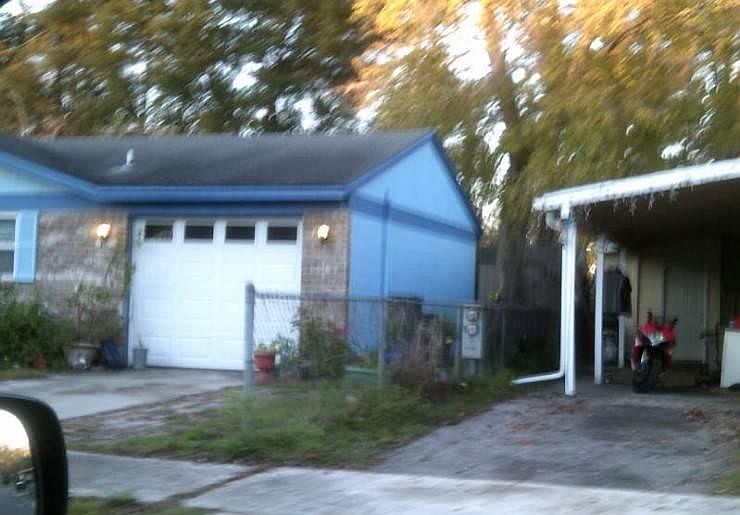 2nd image of 5927 Longchamp Dr