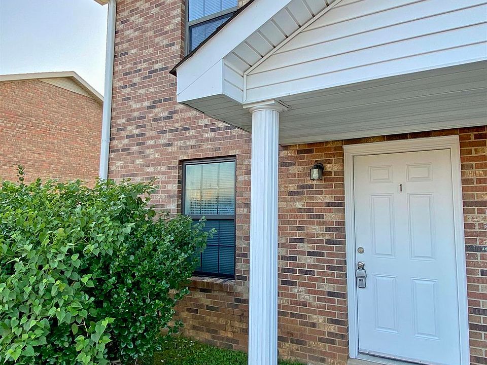 1st image of 284 Northridge Dr