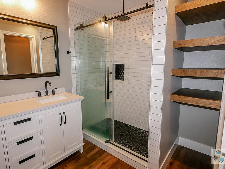 8744 Concourse Ct — Photo 9
