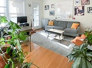4917 N Damen Ave APT 2E, Chicago, IL 60625