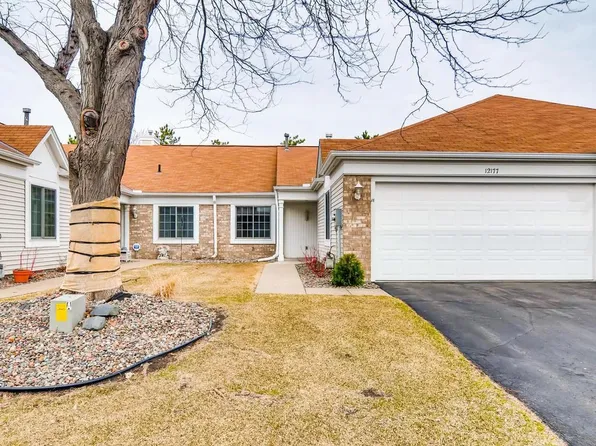 12177 Killdeer St NW, Coon Rapids, MN 55448
