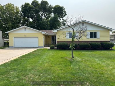 811 E Delaware Ave, Grand Island, NE, 68801