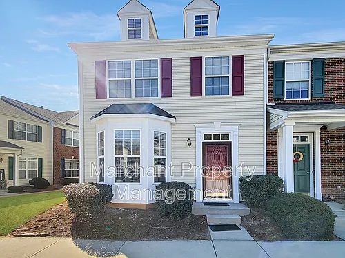 525 Fagin Cir Photo 1