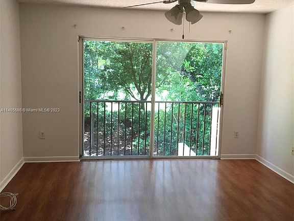 4th image of 10230 NW 44th Ter