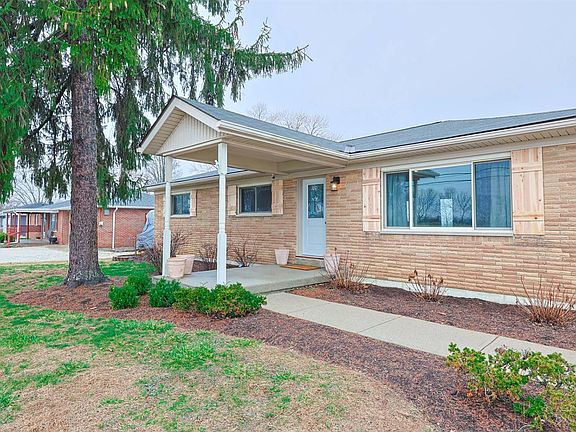 3rd image of 1365 Millville Shandon Rd