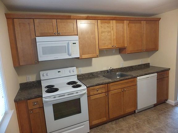 2nd image of 115 Chubbuck St APT 3