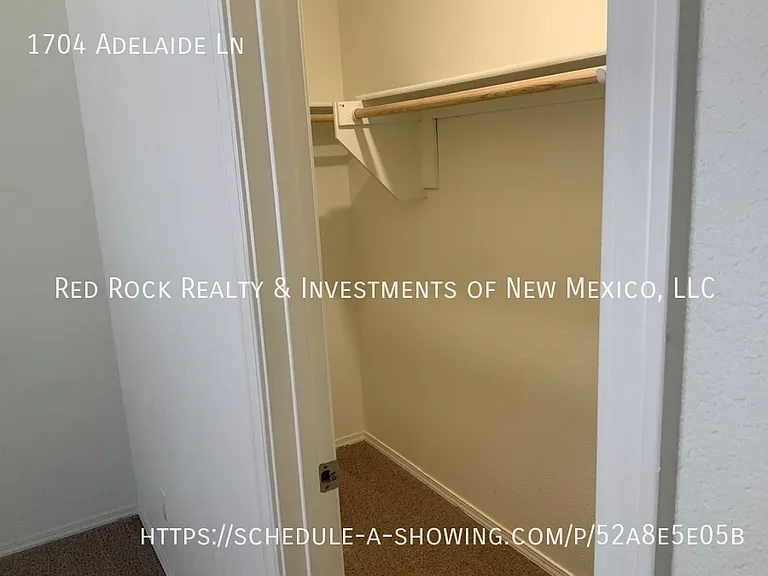 1704 Adelaide Ln — Photo 18