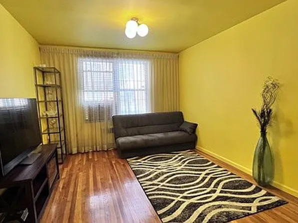 2615 Homecrest Ave APT 1B, Brooklyn, NY 11235